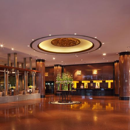 Hua Ting Hotel And Towers Шанхай Екстериор снимка